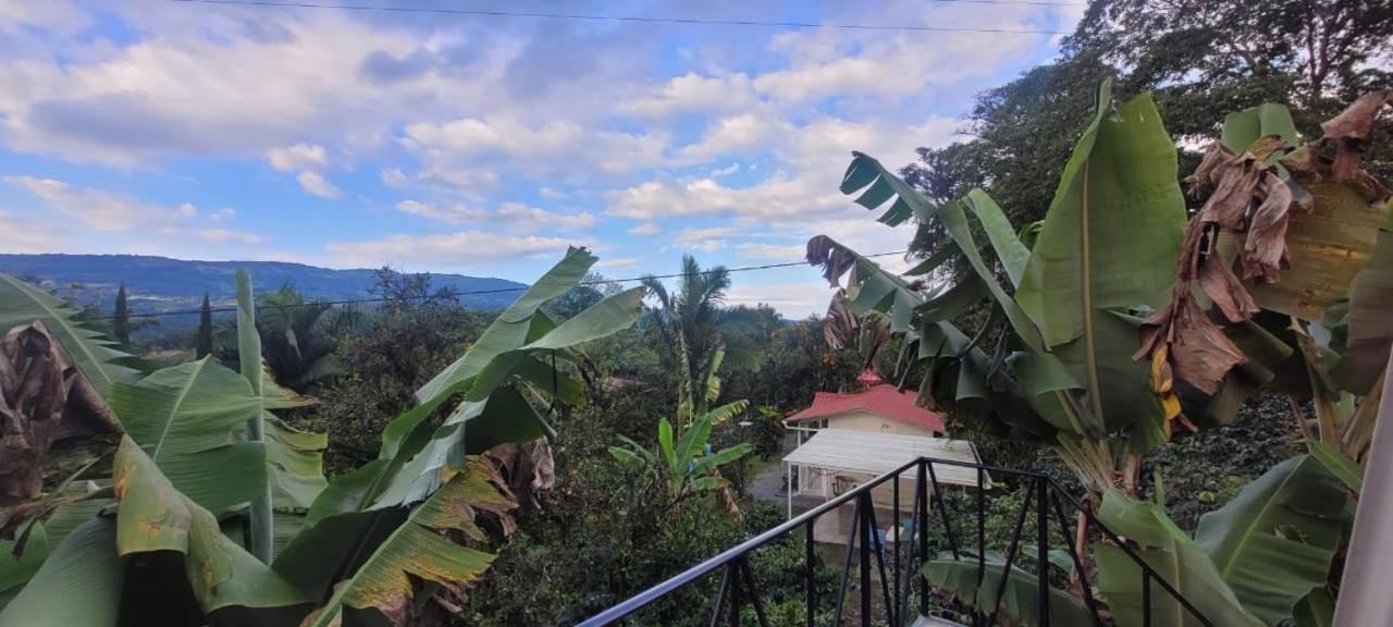 Fisterra Farm stay Moniquira